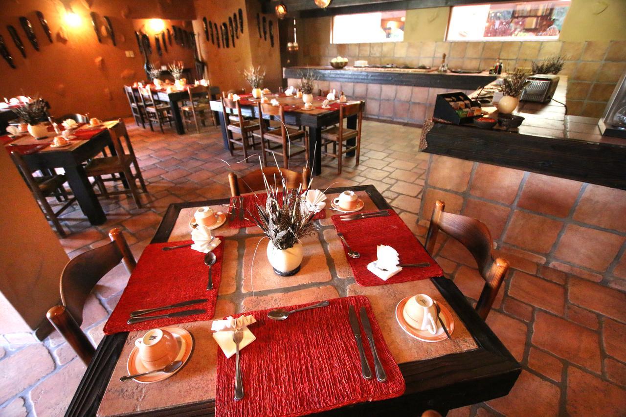 Mount Etjo Safari Lodge Kalkfeld Extérieur photo
